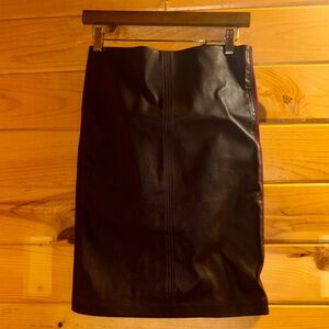 Neiman Marcus Dark Purple Leather Pencil Skirt new w/tags size small